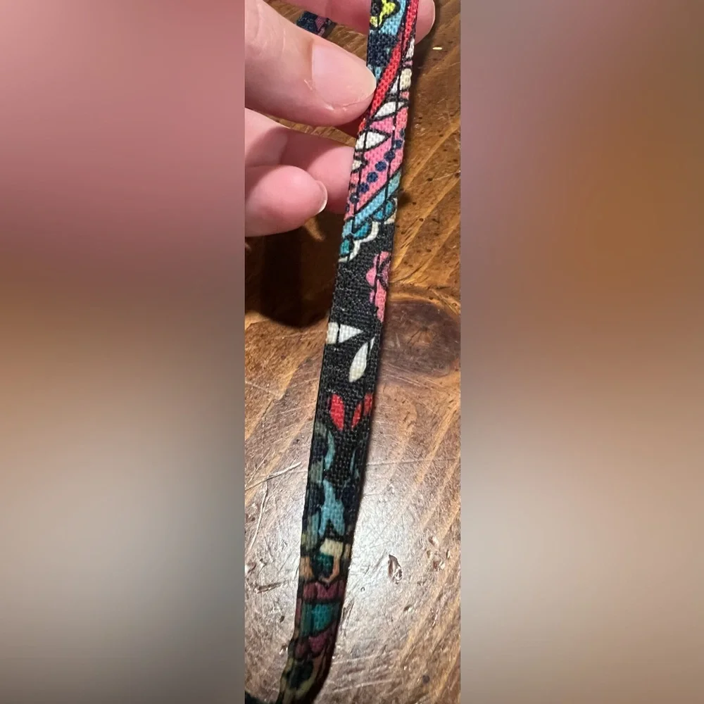 Vera Bradley Haymarket Paisley Zip ID Case & Matching Lanyard Set Colorful